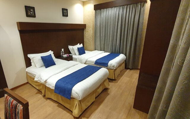 Saryet Al Hamra Hotel Apartments
