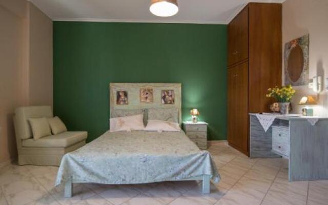 Art Suites Mesologgi