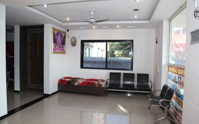 OYO 24551 Hotel Shirdi Sai Inn