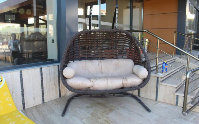 Erdek Grand Gazzella Otel