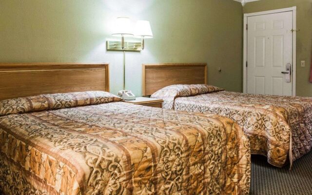 Capital O Stevenson Inn Riverside