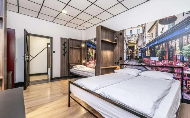 Vola Hostel
