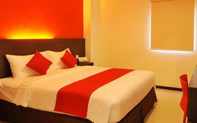 Pratama Hotel and Convention