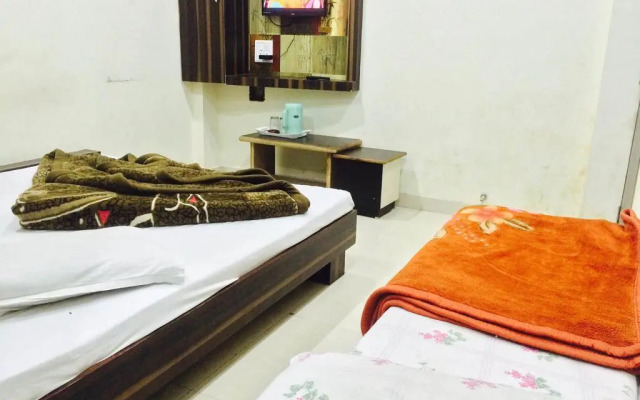Hotel Vrandavan Palace