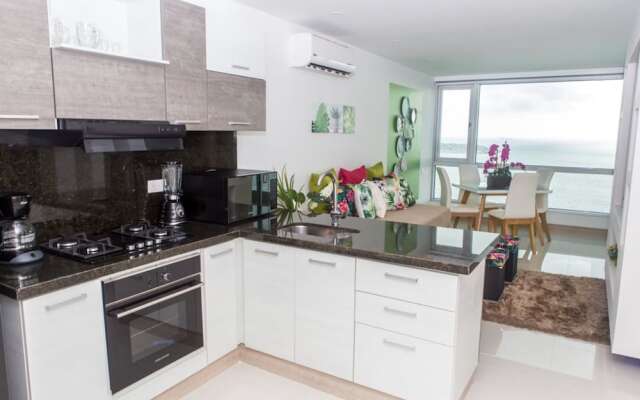 1 Bedroom Ocean View Apartment