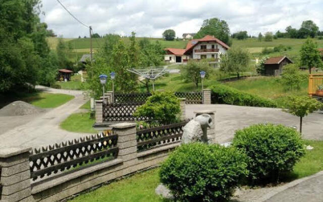 Gasthof-Pension Silvia