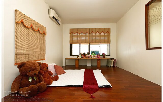 Zuoan Huati B&B