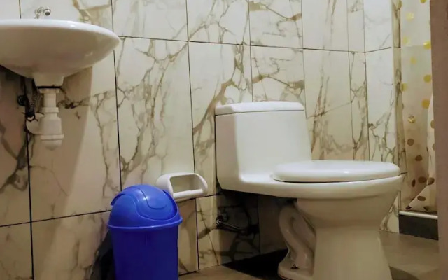 Hostal TOSCANO SUITES