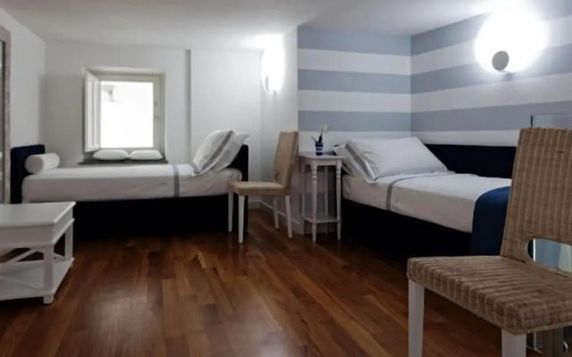 Cubo Apartments
