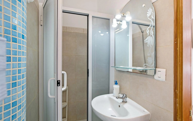 Estudio 2 Costa Adeje