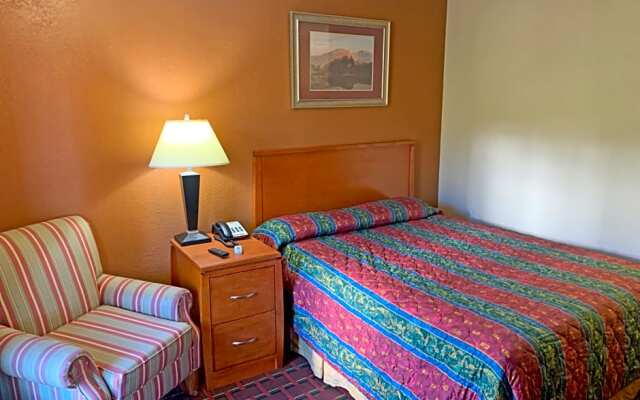 Scottish Inns Knoxville