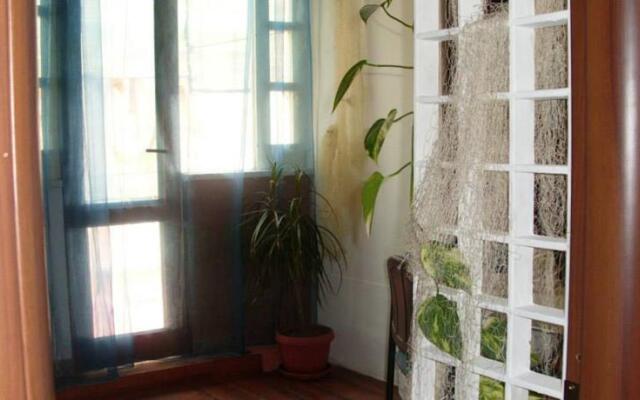 Bed & Ship Archimediterraneo