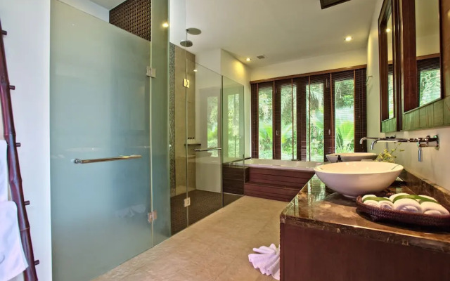 Baan Chang