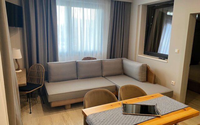 Kali Thea Suites