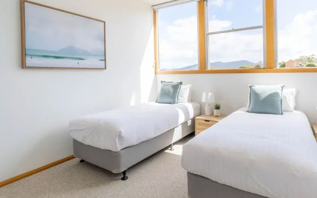Blue Cottage Bruny Island