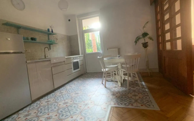 Cosy apartman in green Buda