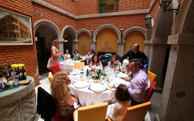 Hotel Rural Casona De Torres