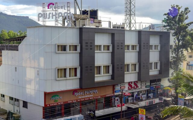 Hotel Pushpak Satara