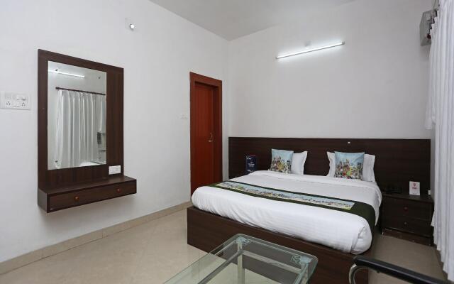 OYO 10508 Hanshika Residency