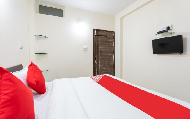 OYO 29431 Hotel Nagar