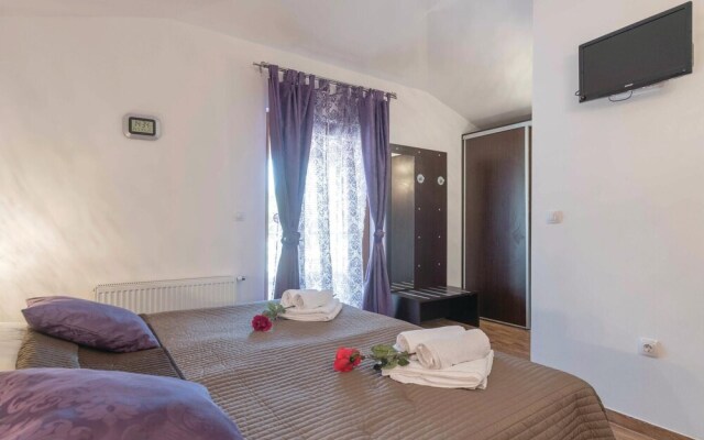 Beautiful Home in Betiga With Wifi and 3 Bedrooms