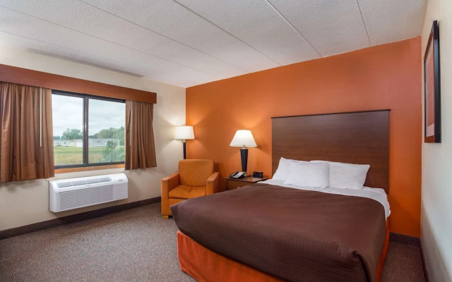 AmericInn Lodge & Suites Tomah