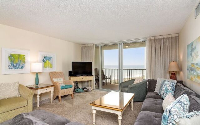 Shoreline 1055 Condo by RedAwning