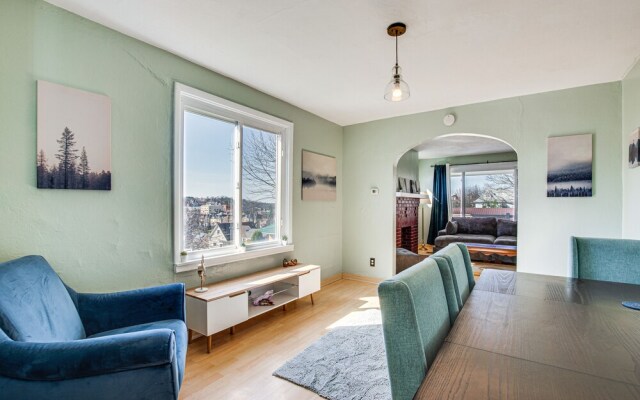 Pet-friendly Pittsburgh Home: 3 Mi to Downtown!