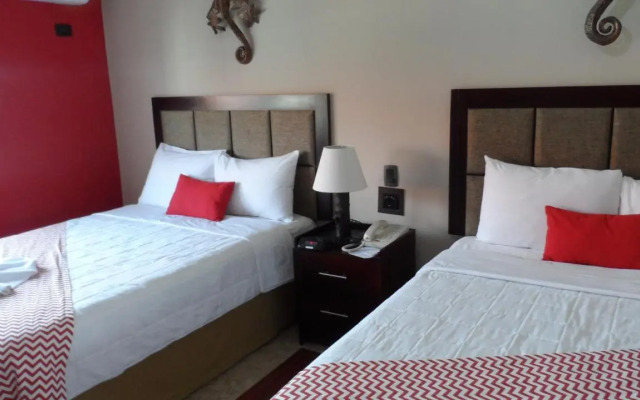 Hotel La Canoa