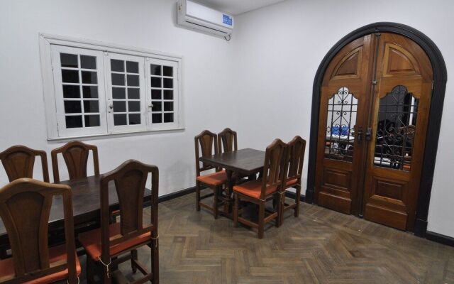 Hotel FATVIAL 4 de Abril