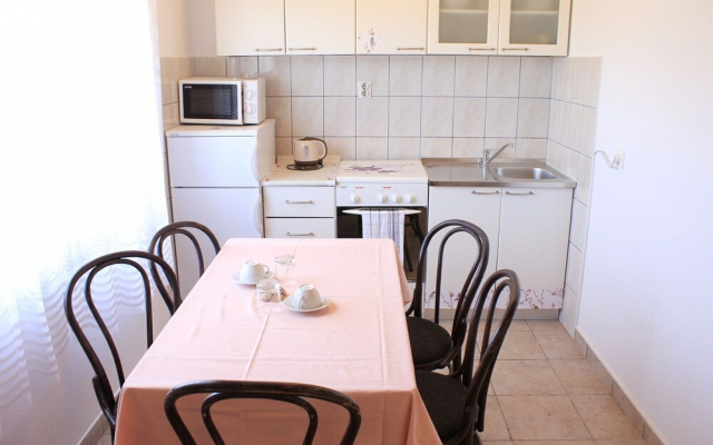 Jagoda - Comfy and Cozy - A1 Lijevi