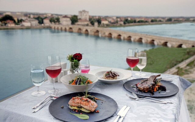 Курортный отель Merit Grand Mosta Casino & SPA