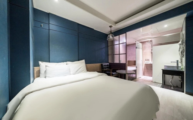 Seongnam Casa Hotel