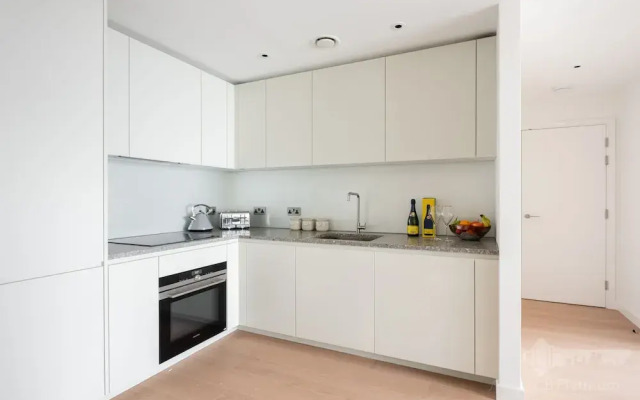 Platinum Apartment next to O2 Arena