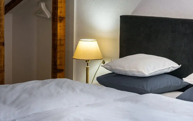 Apartments Terra - One Bedroom Apartment With Balcony and Garden View