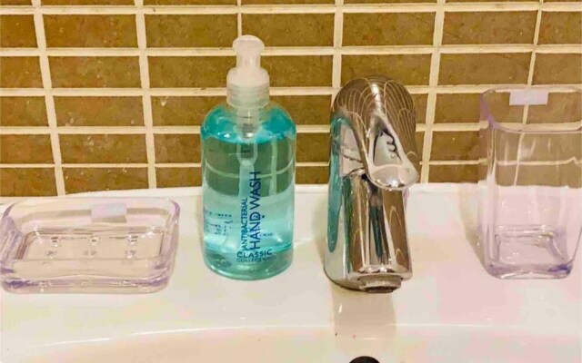 Spacious Flat in Birmingham City - Free Parking