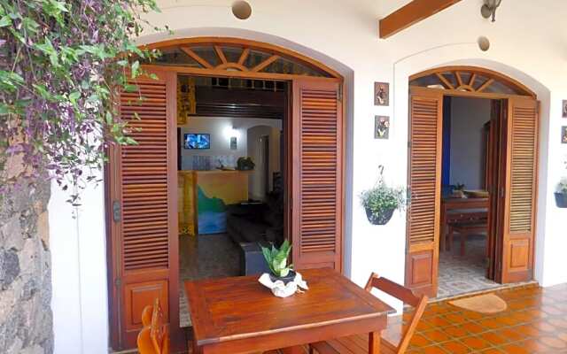 Na Praia - Family Hostel & Coworking #napraiaconnection