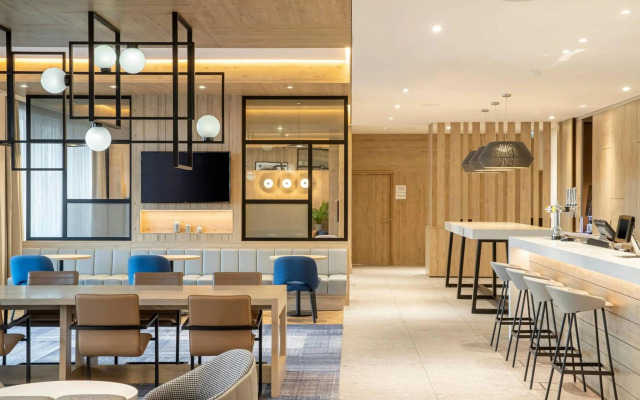 Courtyard by Marriott Inverness Airport