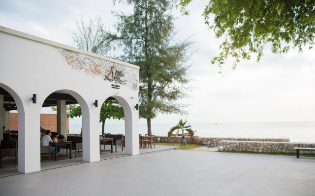 SiamBeach Resort