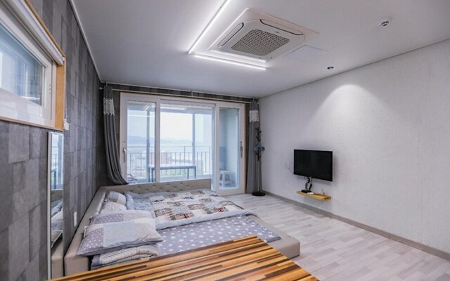 Pohang Sea and Bamboo Pension