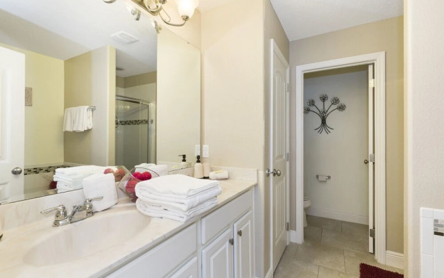 Poolhouse: 6 bedroom / 5 bath - OT4191