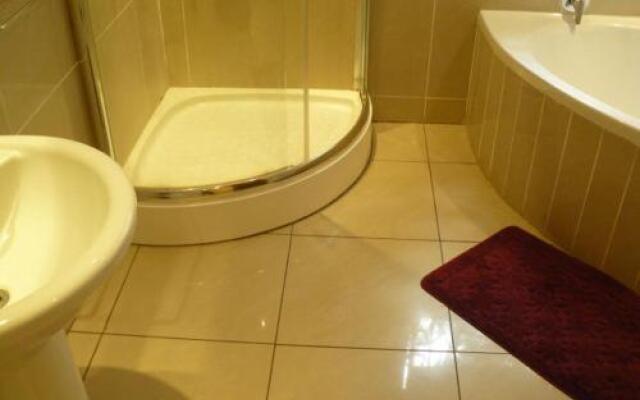 Littlefield Luxury Suite