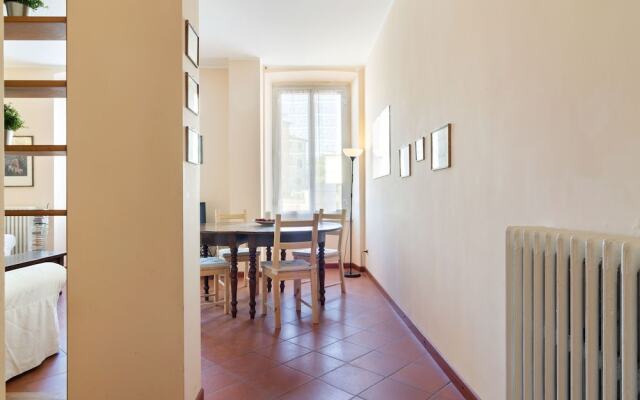 Spacious Apartment in Rapallo with Balcony