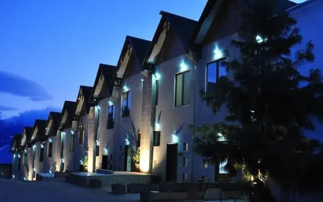 Hotel One Bhurban