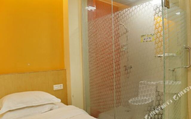 Sleep 99 Chain Hotel (Shenzhen Longcheng Square)