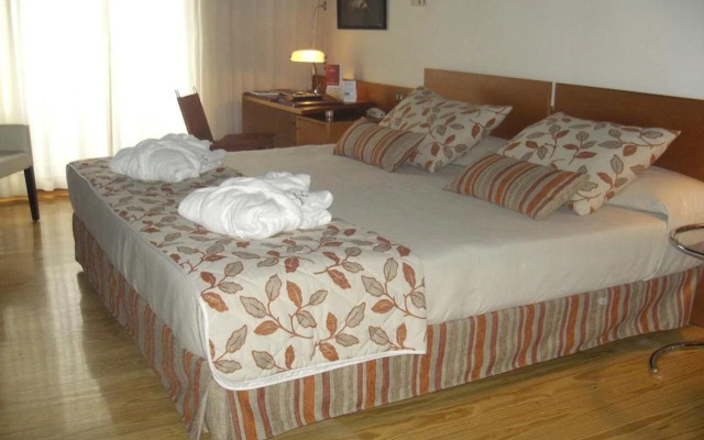 Hotel 4* Parque de Monfragüe