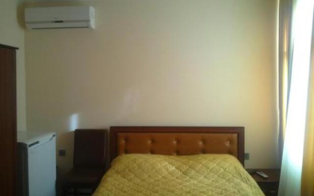 LT Hotel