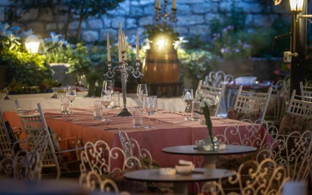 Heritage Hotel Life Palace