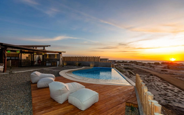 Wiro House - Casa de Playa en Vichayito