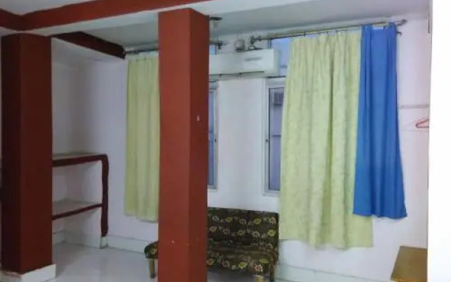 Rahul Buddha Guest House